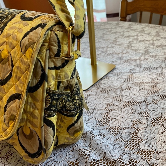 Maggi B Lemon Drop Printed Shoulder/Crossbody Bag‎ - Picture 7 of 12